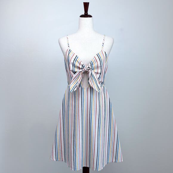 Altar'd State Dresses & Skirts - Altar'd State Beachy Coastal Striped Bowtie Front Strappy Mini Dress MEDIUM